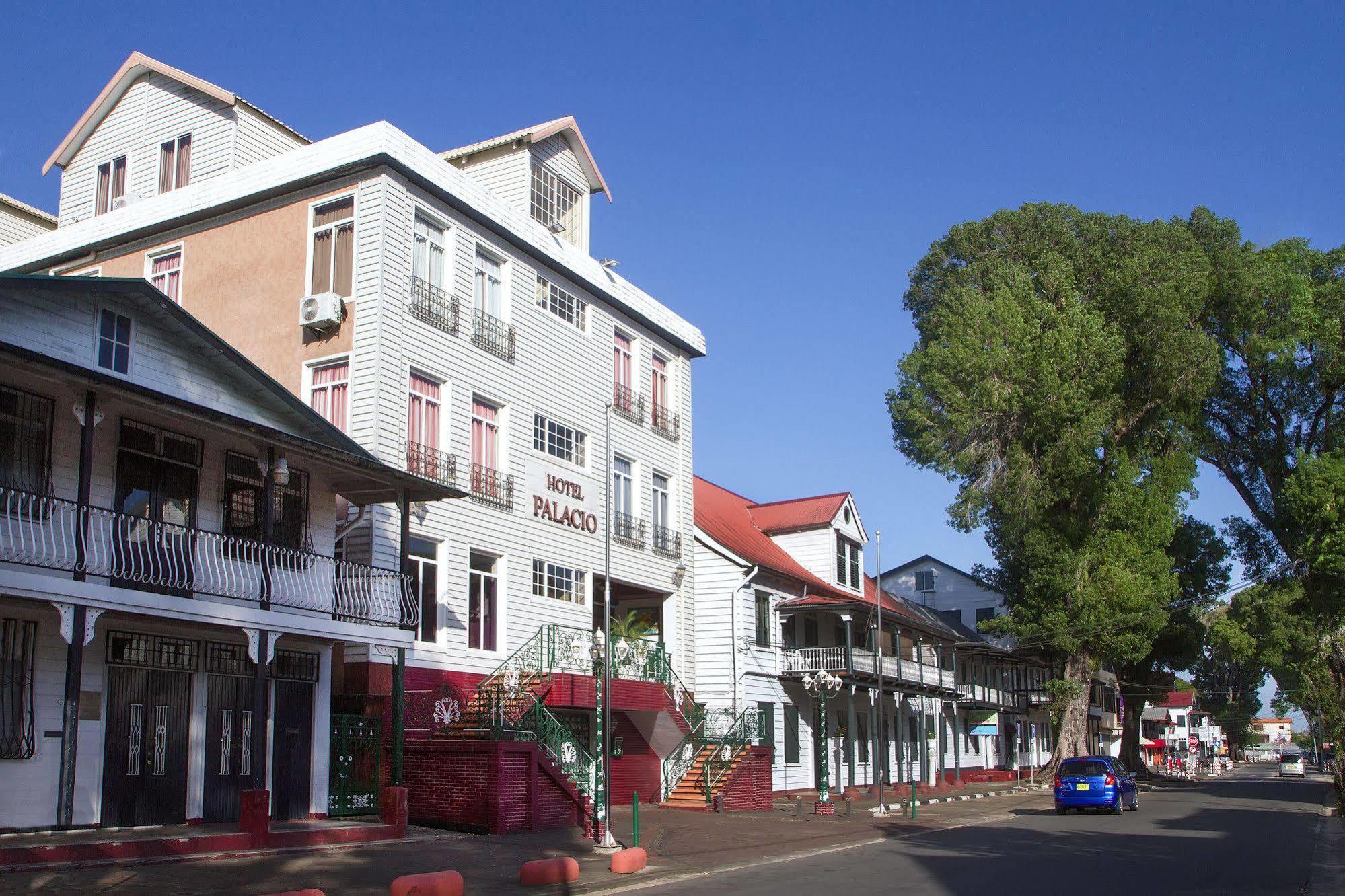 פרמריבו Hotel Palacio מראה חיצוני תמונה