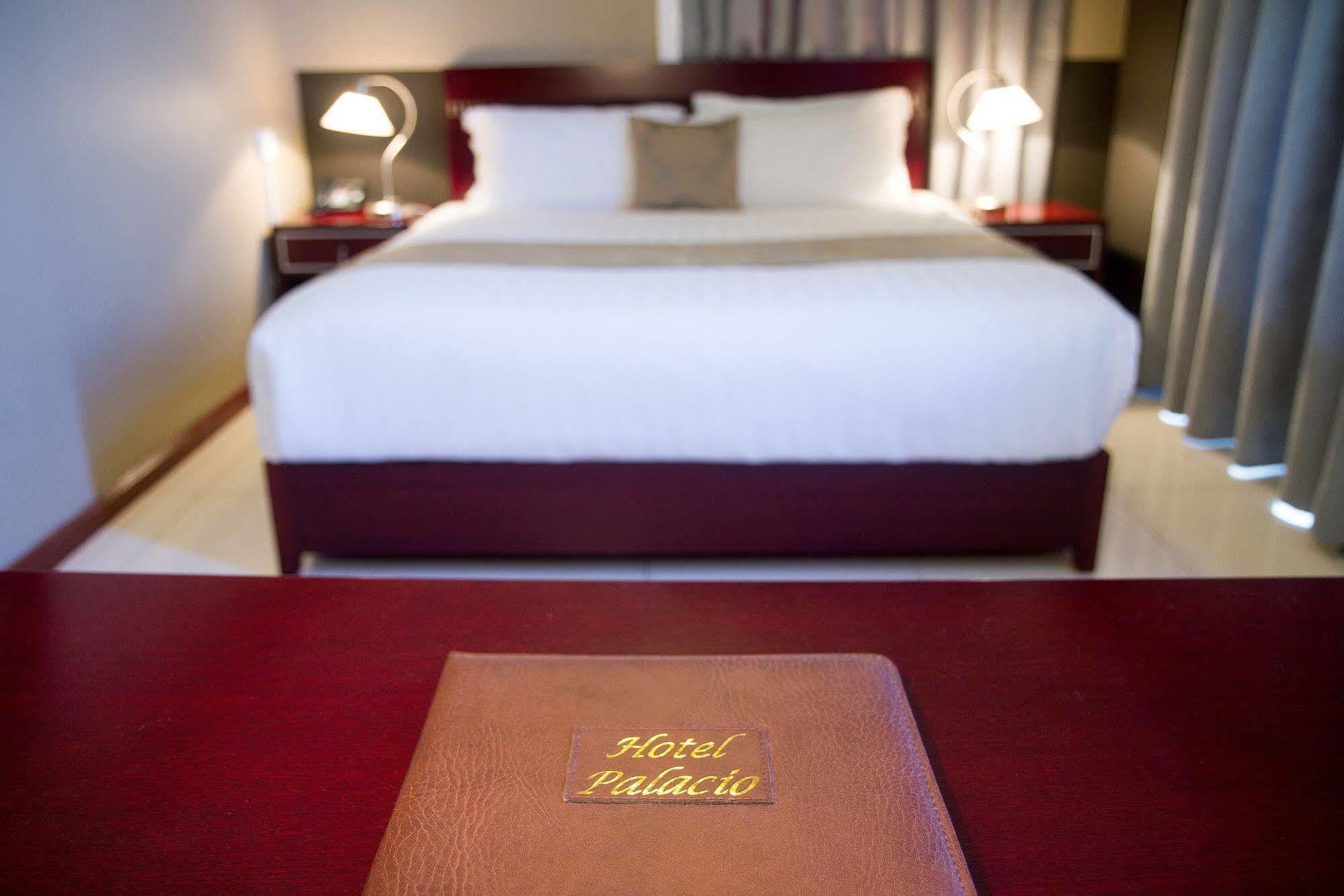 פרמריבו Hotel Palacio מראה חיצוני תמונה